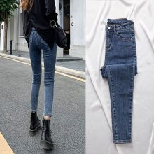广州沙河便宜夏季新款浅色破洞磨白女式破洞牛仔裤韩版微喇牛仔裤