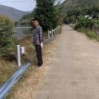 现货供应潮州乡村公路波形护栏 高速公路护栏 波形护栏配件