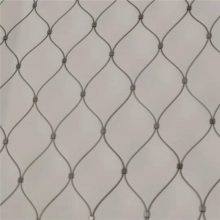 肖战《得闲谨制》零替身！手撕铁丝网手被划伤血镜头保存正片