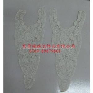供应东莞厂家供应水溶花边 流苏领片 针织领