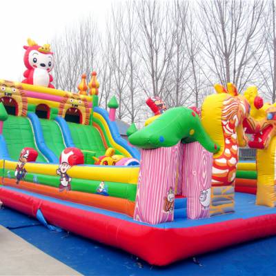 充气气模厂家直销新款淘气堡儿童游乐设备水上城堡滑梯可定制