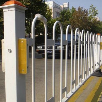 非机动车隔离栏 道路防撞栏杆 城市交通市政护栏
