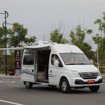 国六b型房车——上汽大通v80plus 长轴高顶旅居车