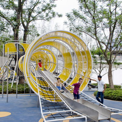 广西户外拓展游乐设施 儿童攀爬架体能训练设备 景区儿童荡桥设施
